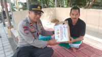 Polres Lombok Barat Salurkan 'Nutrisi Mantap' untuk Masyarakat yang Membutuhkan (3) Polres Lombok Barat Salurkan 'Nutrisi Mantap' untuk Masyarakat yang Membutuhkan